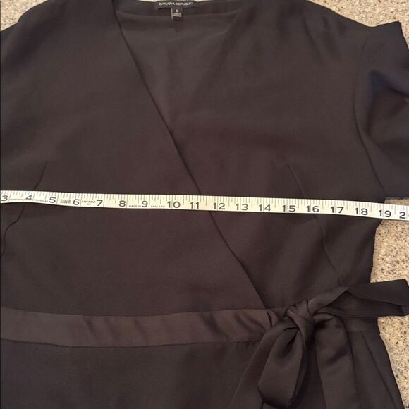 BANANA REPUBLIC Black Flutter Sleeve V-Neck Jumpsuit - Picture 6 of 13